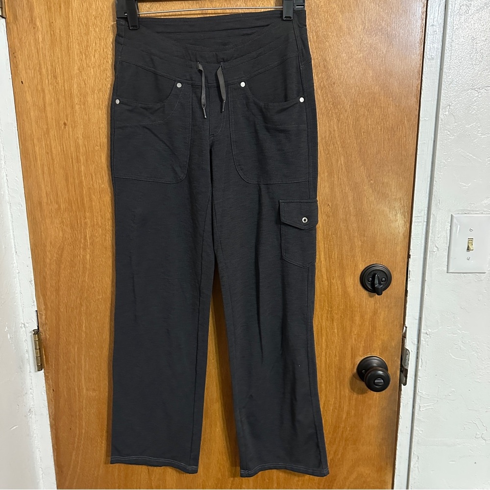 KÜHL Mova Pants Women’s Size 4 Reg Black Cargo Stretch Drawstring 29” Inseam